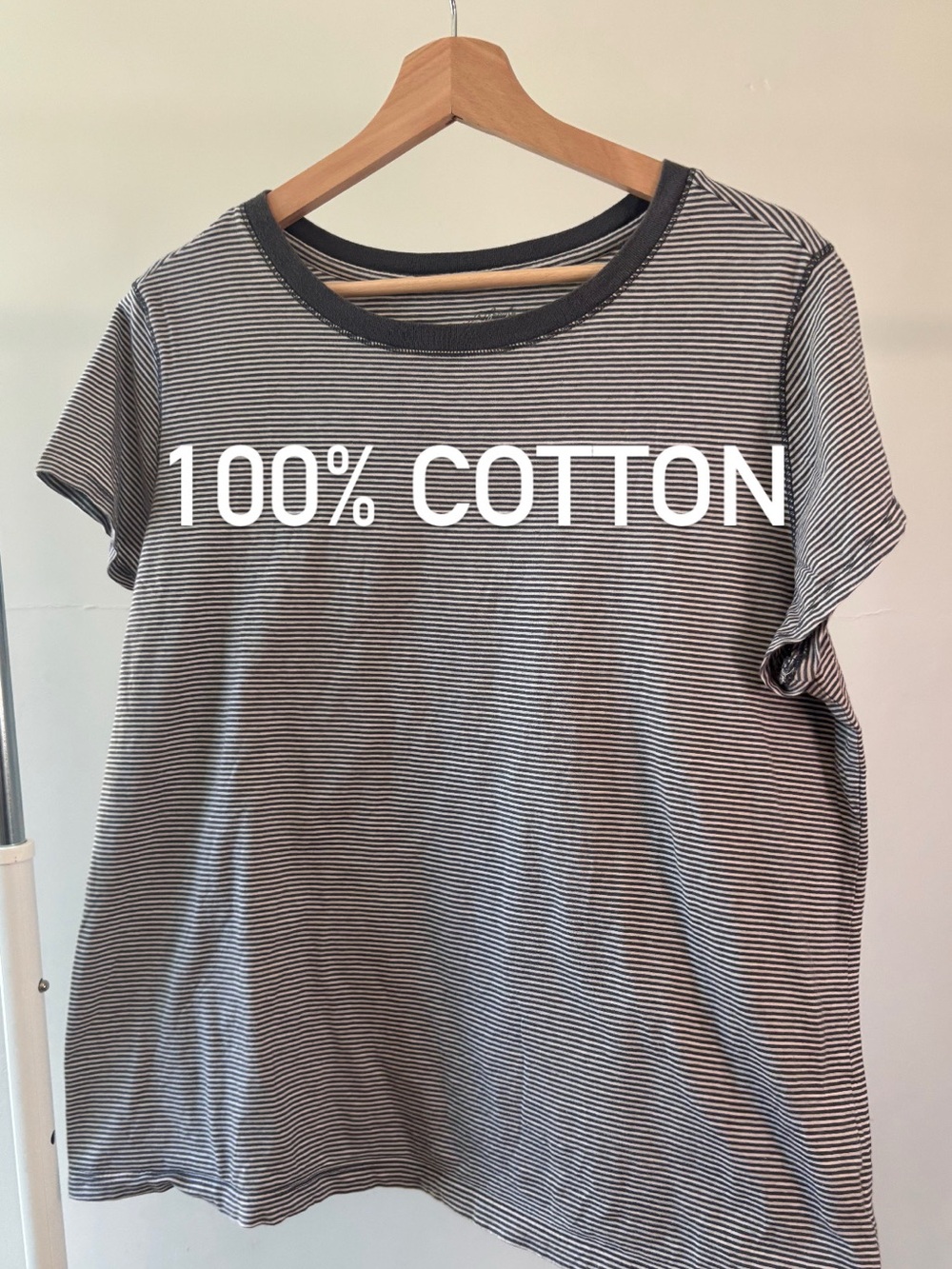 100% Cotton Striped Grey & White Crewneck Tee | size XXL